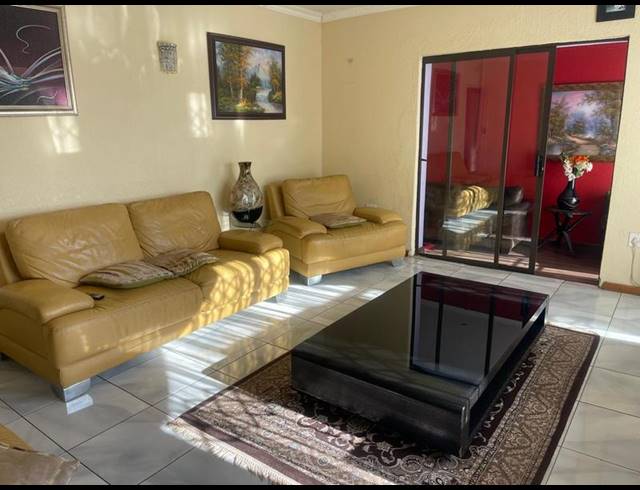 3 BEDROOM HOUSE FOR SALE IN NATURENA